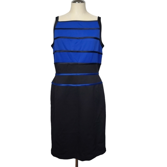 White House Black Market Dresses & Skirts - NWT White House Black Market Sapphire & Black Square Neck Back Zip Dress 12